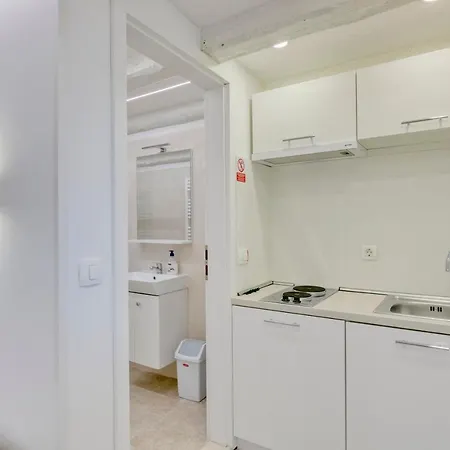 Light In Appartement