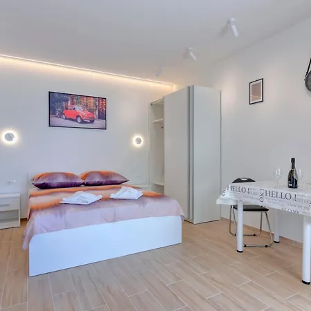 Apartament Light In Pula