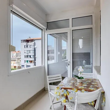 Apartament Light In Pula